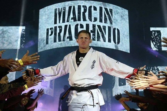 Киокушиновец Марчин Прахнио дебютировал в UFC